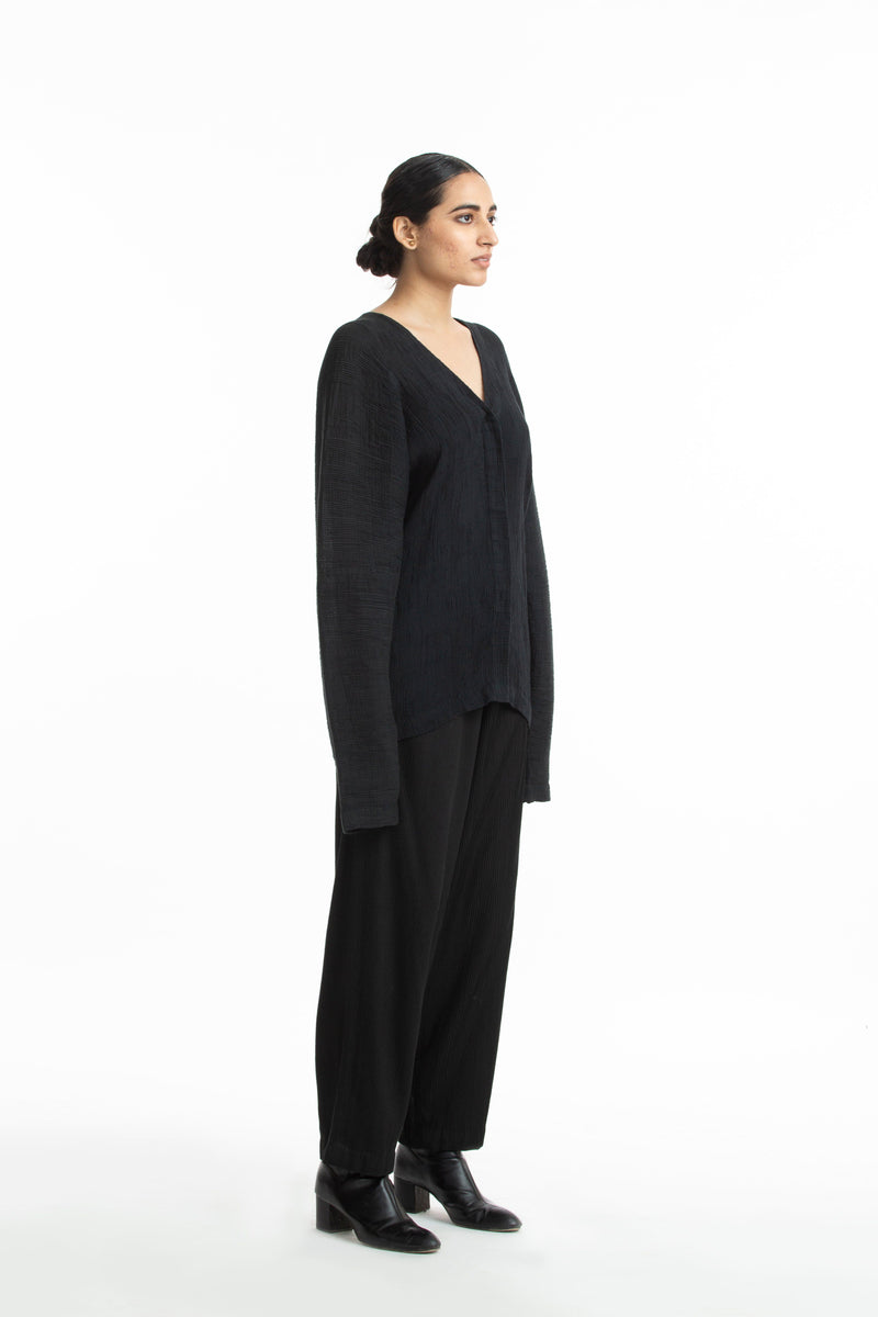 Handwoven V Neck Black Kinji Top by Akaaro in black color for women Worldwide