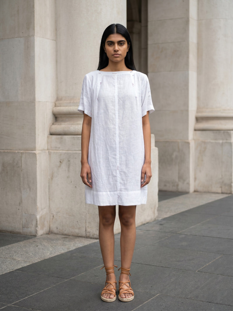 Sora White Dress hemploop, lyocell dress by Doodlage in white for women Worldwide