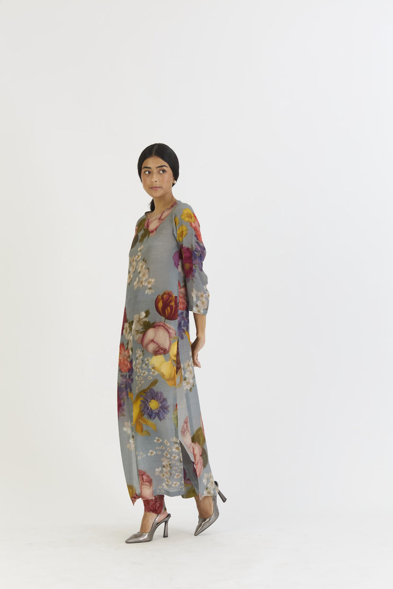 INDIGO ROSE LONG KURTA SET by Yam in blue color for women Worldwide