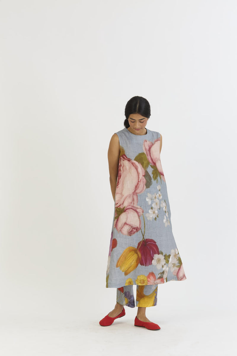 INDIGO ROSE LINEN KURTA SET by Yam in blue color for women Worldwide