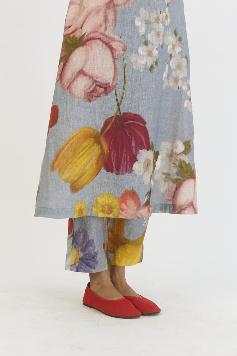 INDIGO ROSE LINEN KURTA SET by Yam in blue color for women Worldwide