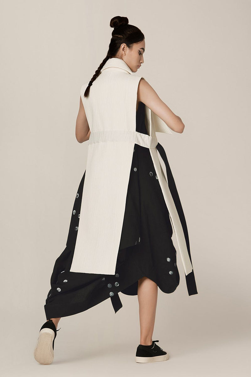 Inesa Jacket by Chola for women Worldwide