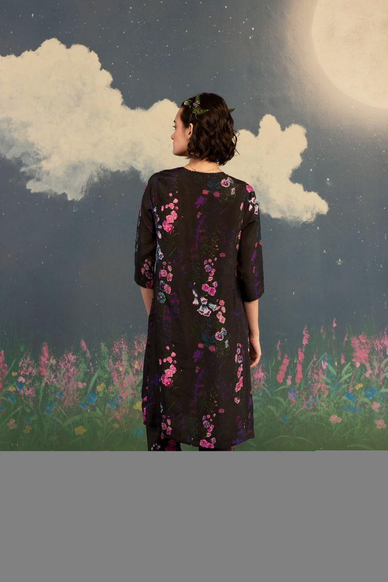 Foxglove Panelled Mid Kurta Set Bamboo Silk silk by Nadiya Paar for women Worldwide
