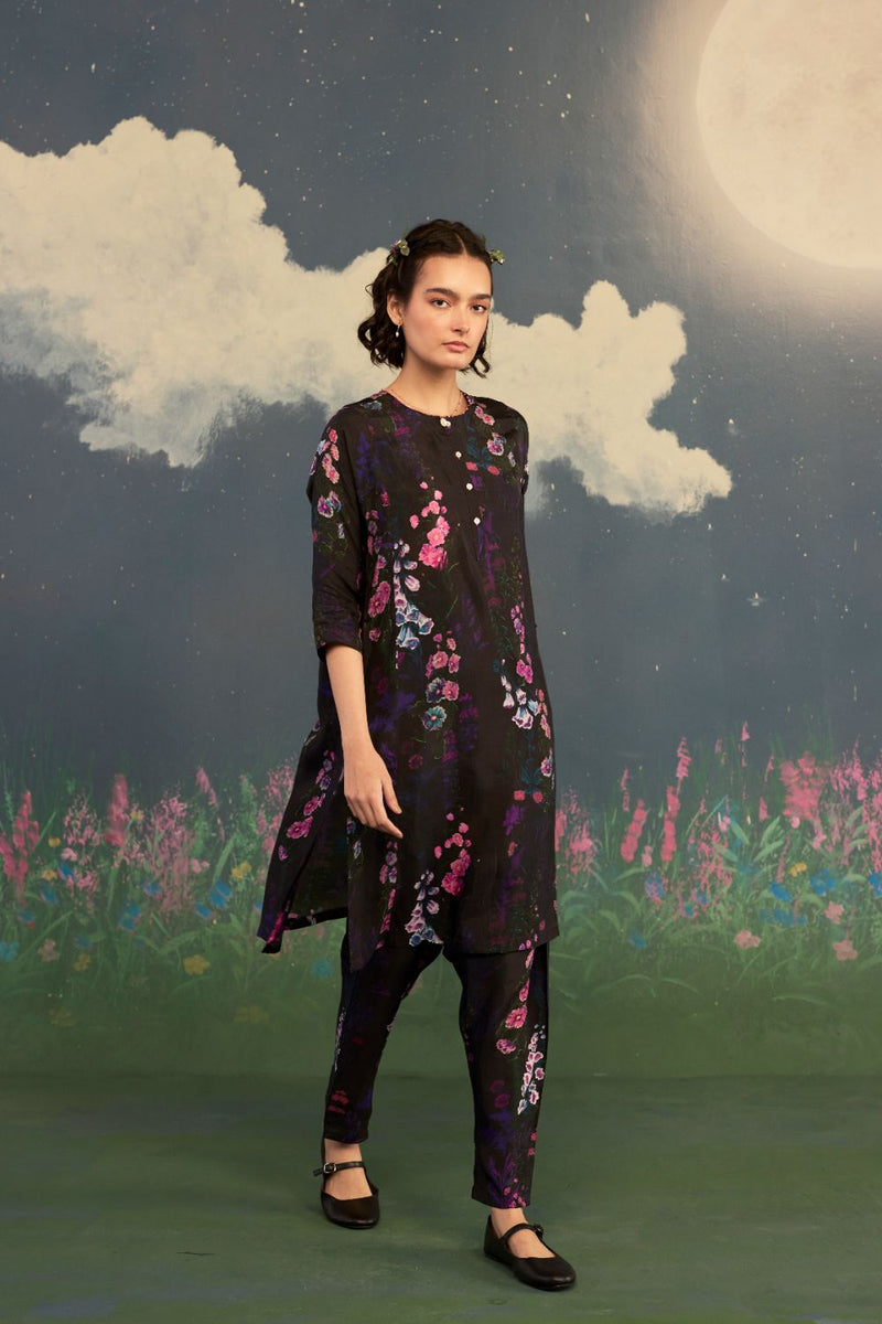 Foxglove Panelled Mid Kurta Set Bamboo Silk silk by Nadiya Paar for women Worldwide