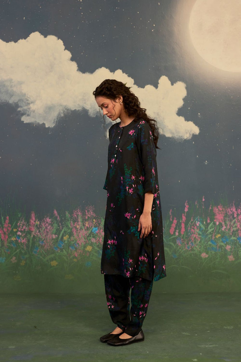 Fuchsia Panelled Mid Kurta Set Bamboo Silk silk by Nadiya Paar for women Worldwide
