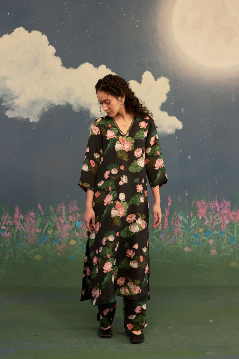 Lotus Citrus Long Kurta Set Bamboo Silk silk by Nadiya Paar in black color for women Worldwide
