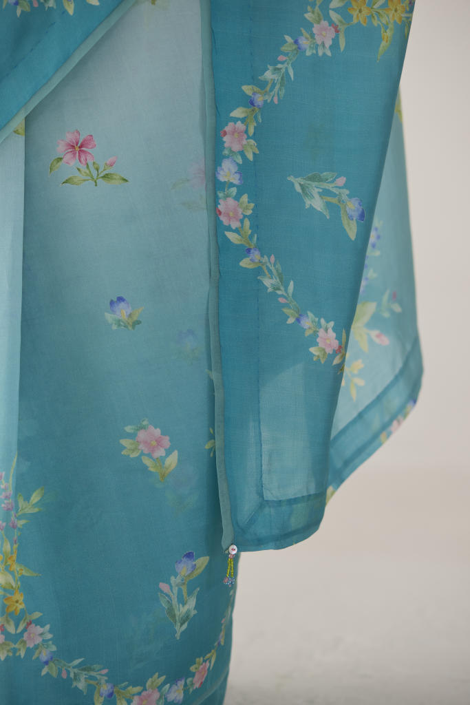 Clover Field Mulberry Organza Silk Sari-Blue Ombre