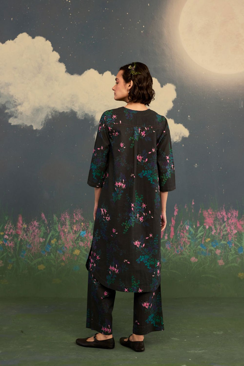 Fuchsia Long Kurta Set Cotton cotton by Nadiya Paar for women Worldwide