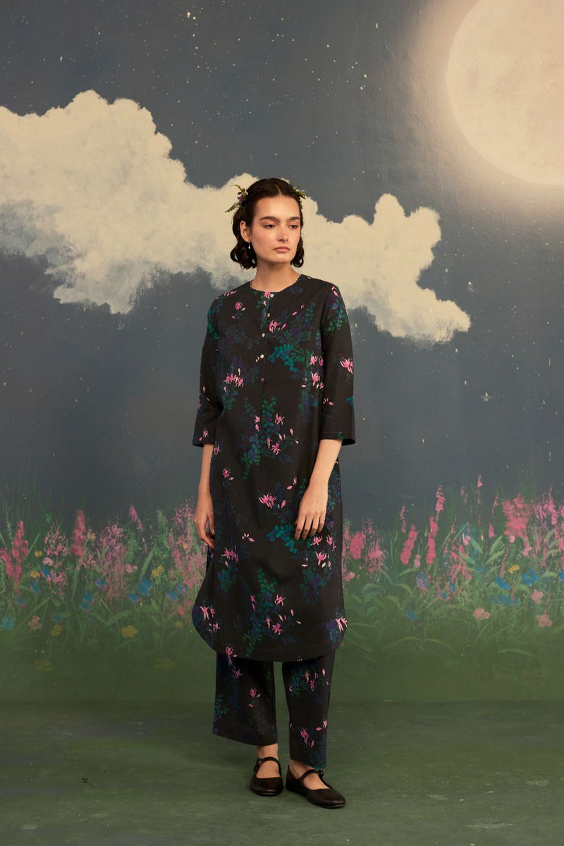 Fuchsia Long Kurta Set Cotton cotton by Nadiya Paar for women Worldwide
