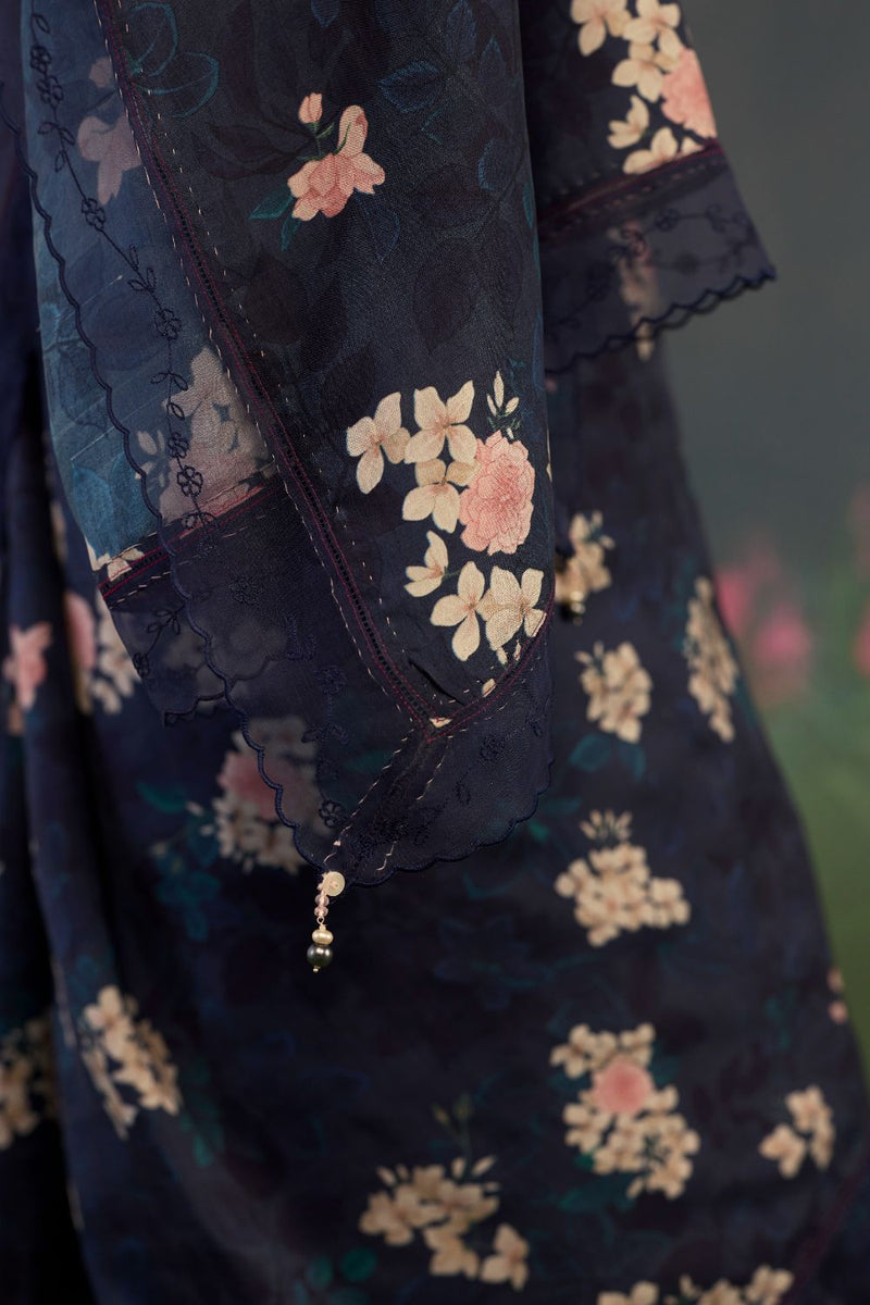 Moonlit Rose Mulberry Silk Sari silk by Nadiya Paar in black color for women Worldwide