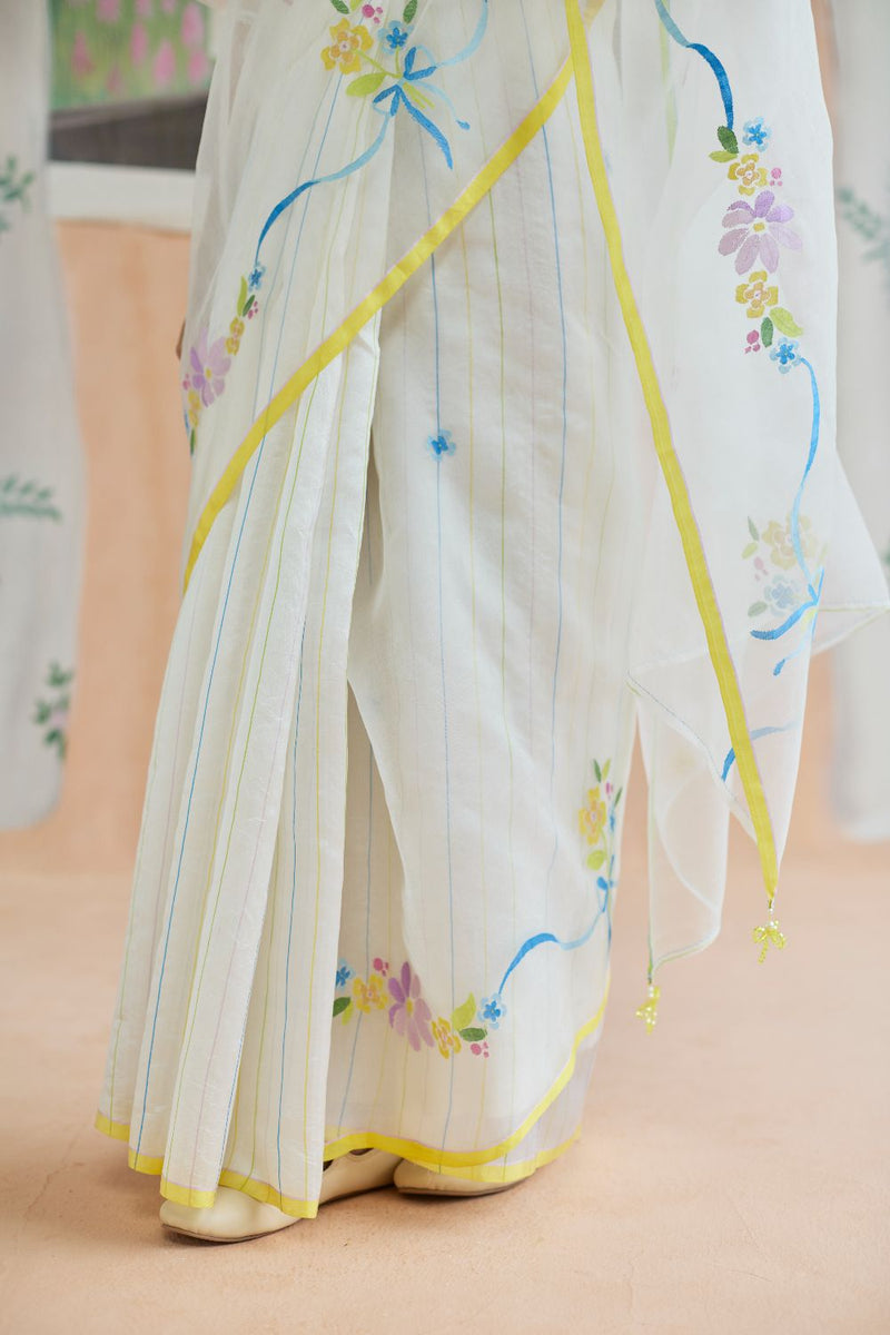 Love Bunch Jamdani Sari organza by Nadiya Paar in white color for women Worldwide