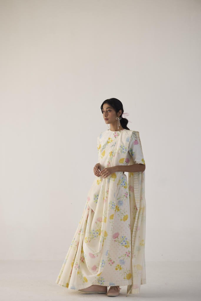 Marigolds Silk and Cotton Chanderi Sari silk by Nadiya Paar in white color for women Worldwide