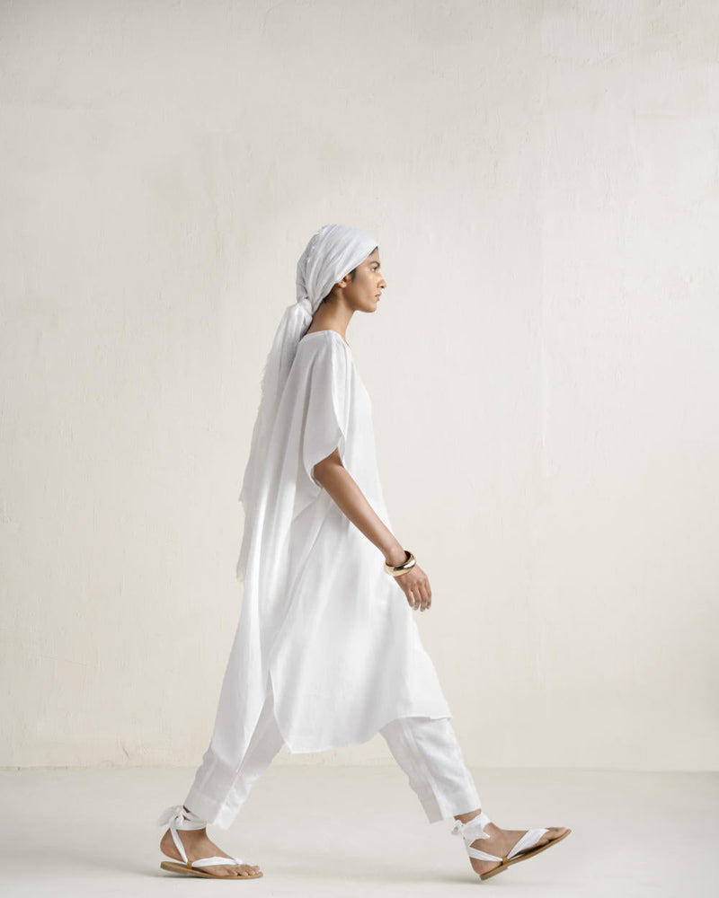 KOSHO KAFTAN SET linen by Ituvana in black color for women Worldwide