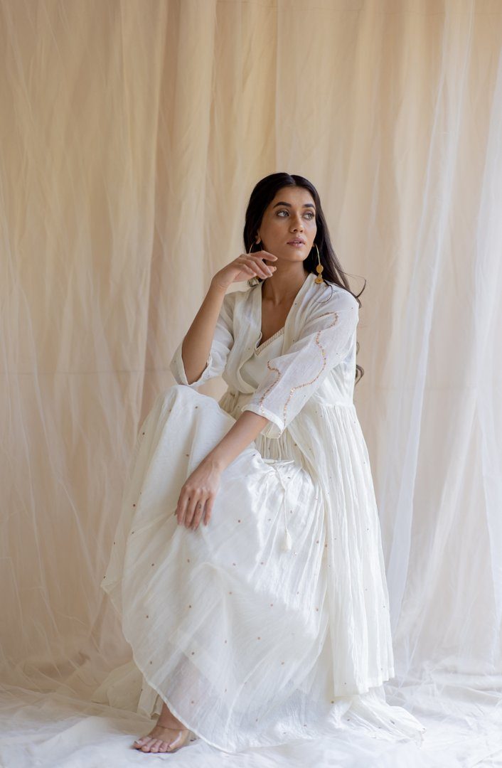 Ivory Nasim Jama and Shameez by Nirjara for women Worldwide