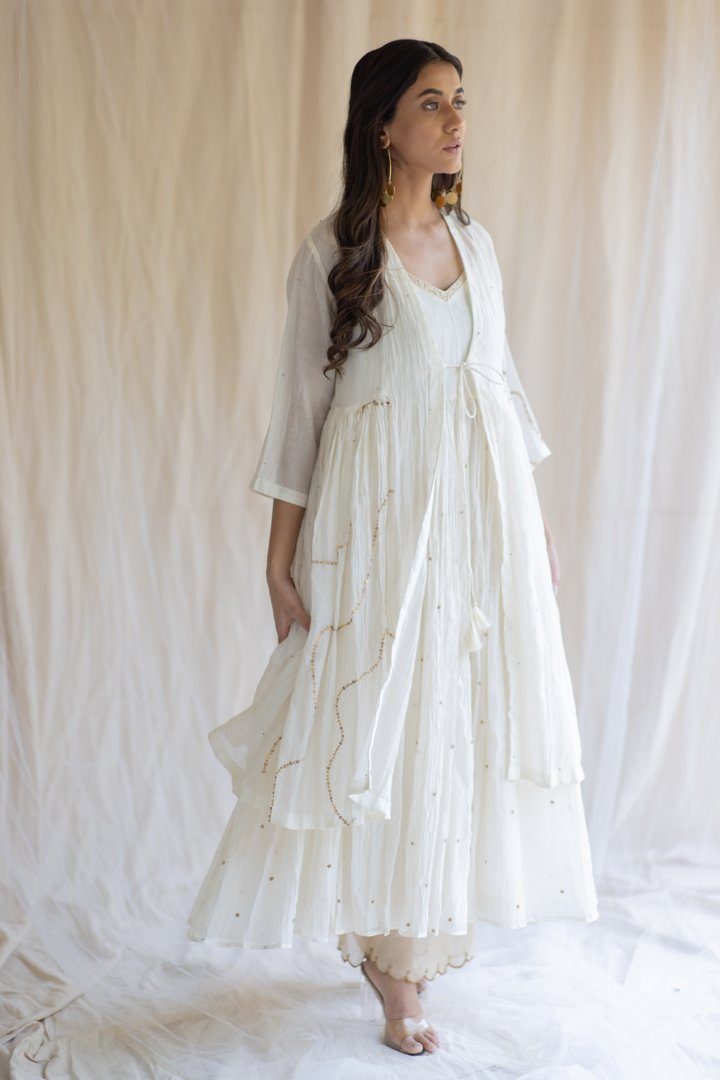 Ivory Nasim Jama and Shameez by Nirjara for women Worldwide