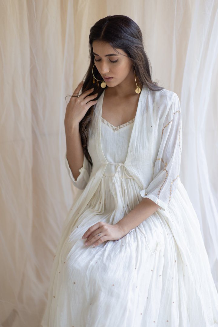 Ivory Nasim Jama and Shameez by Nirjara for women Worldwide