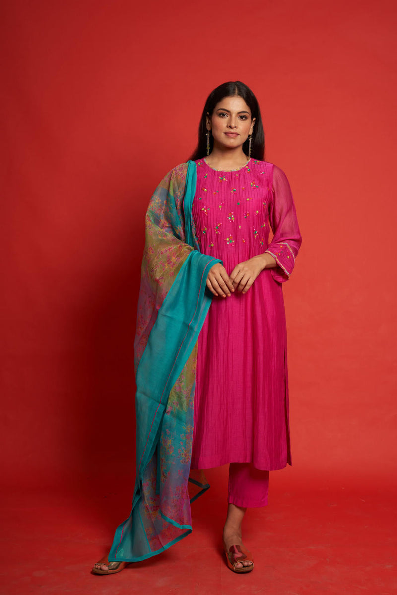 Jasmine Kurta Sets by Priti Prashant for women Worldwide
