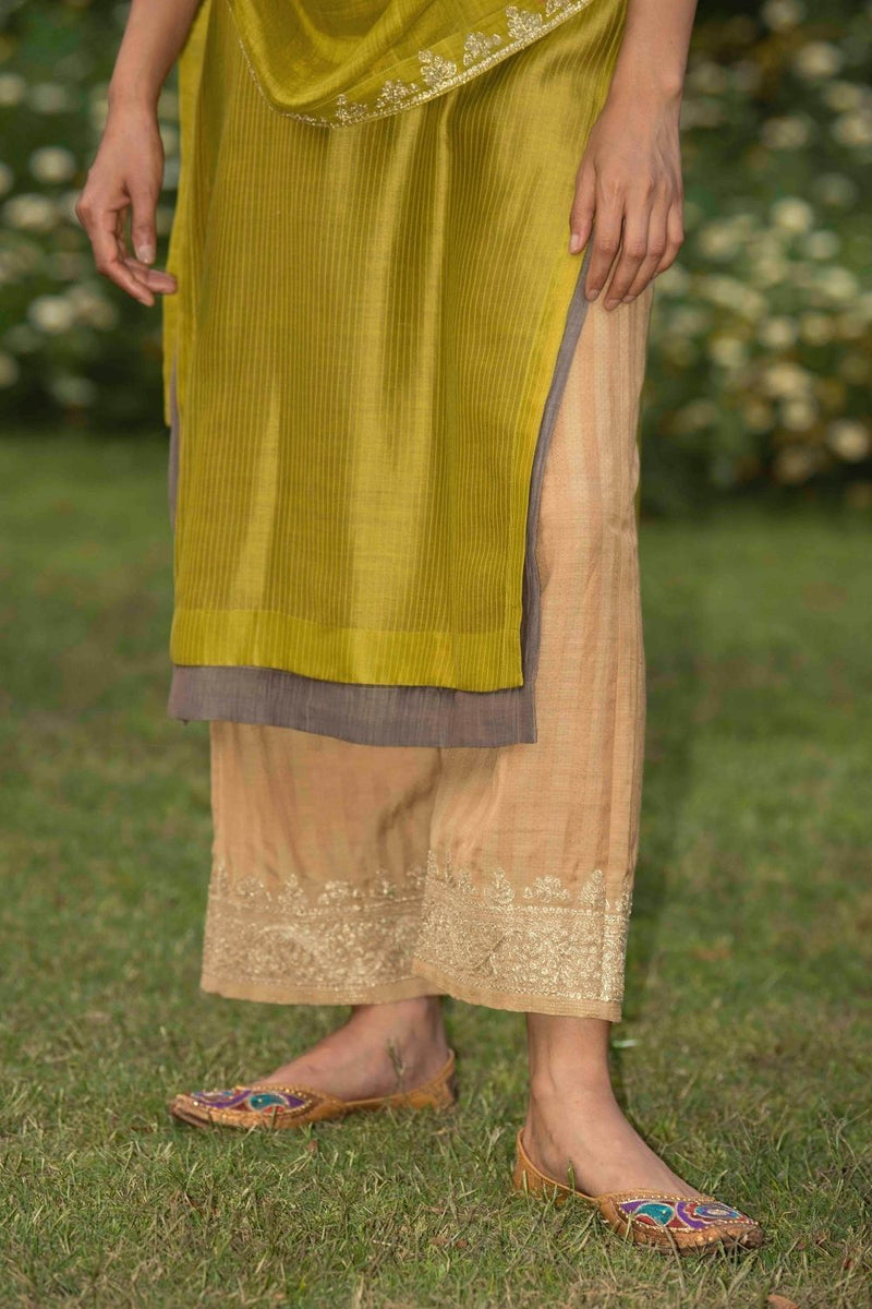 Kaamini Mehendi Green Kurta Set by Priti Prashant for women Worldwide