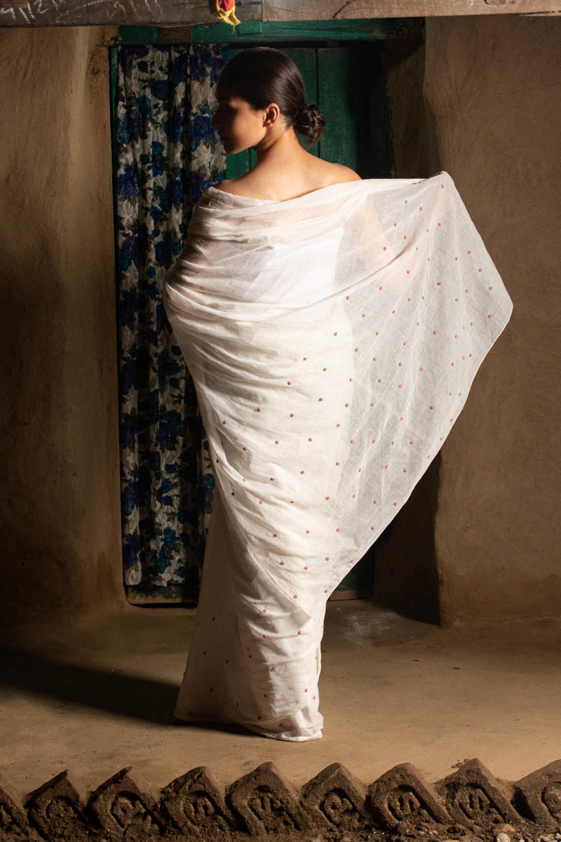 Kolong Sarees by Moborr for women Worldwide