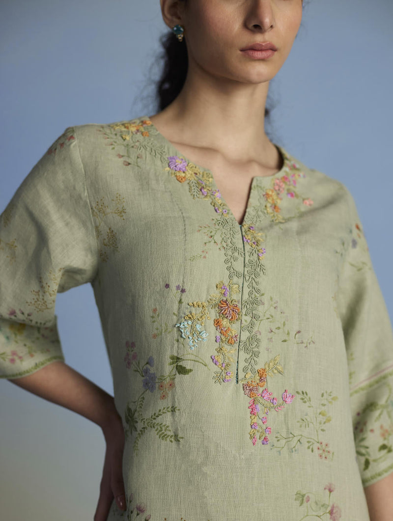 Para Hand-Embroidered Linen Kurta - Mint linen by Manan in mint color for women Worldwide