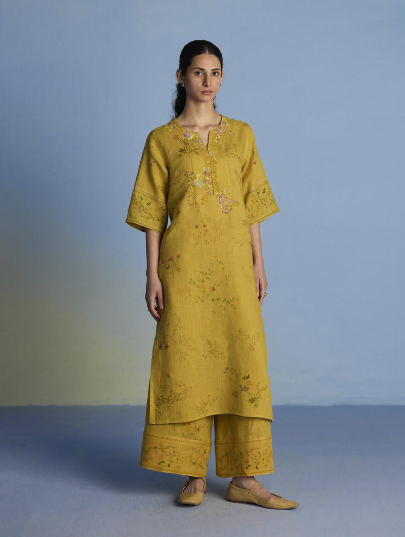 Para Hand-Embroidered Linen Kurta - Ochre linen by Manan for women Worldwide