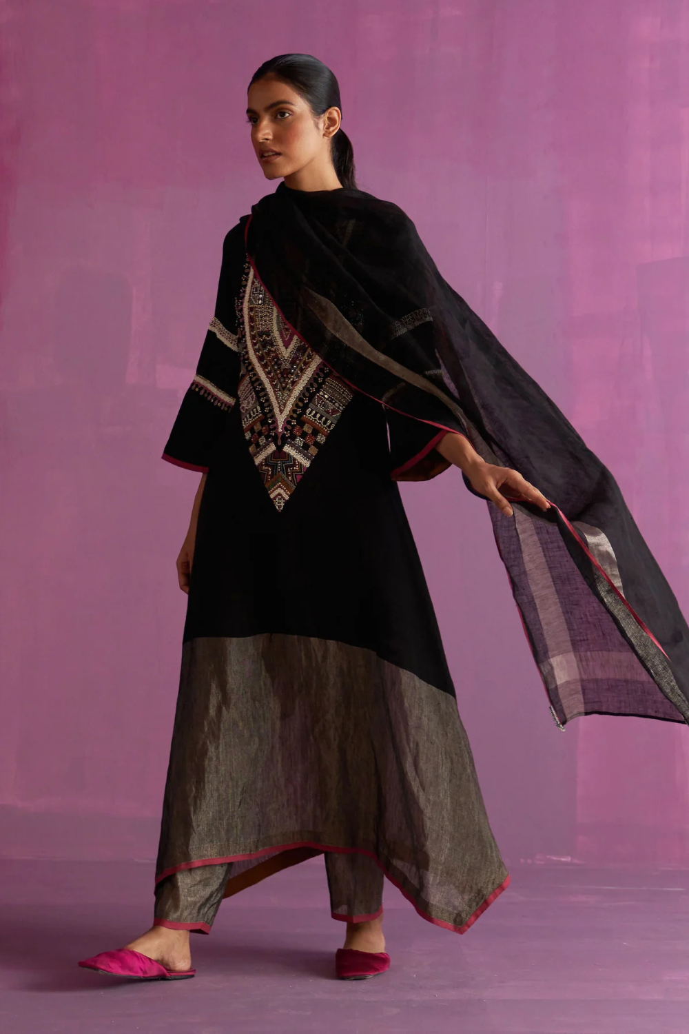 Afra Hand-Embroidered Kurta Set - Black