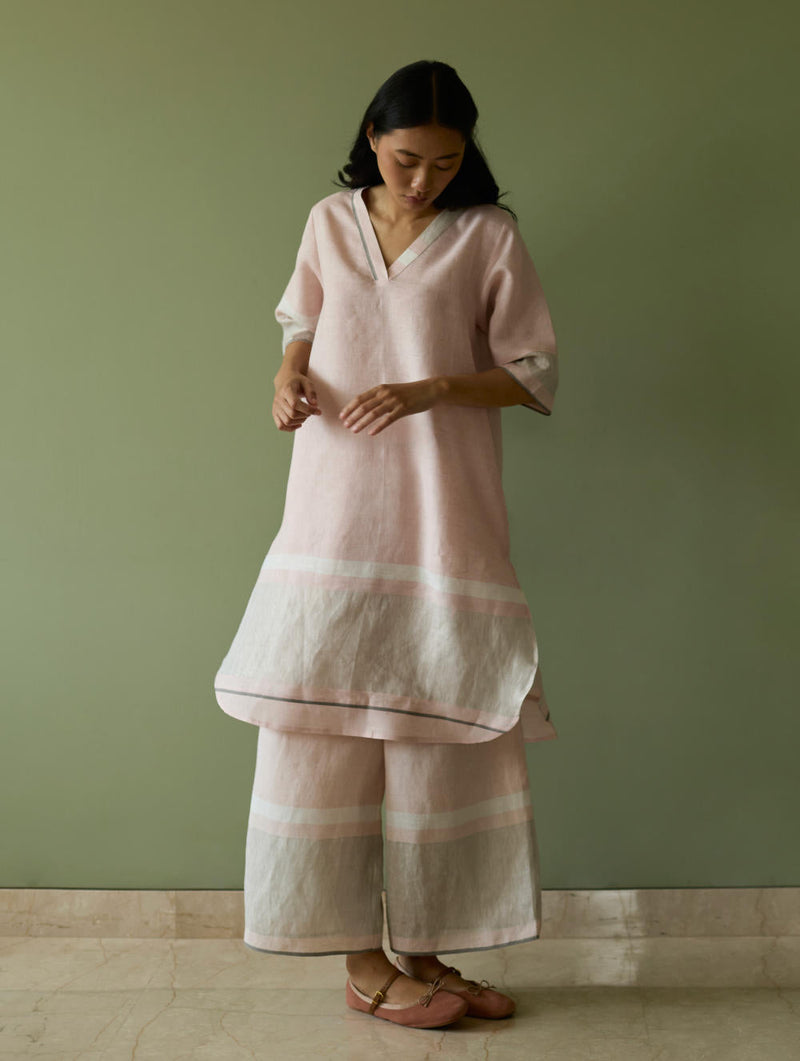 Iva Pleated Border Linen Kurta-Blush linen by Manan in blush color for women Worldwide