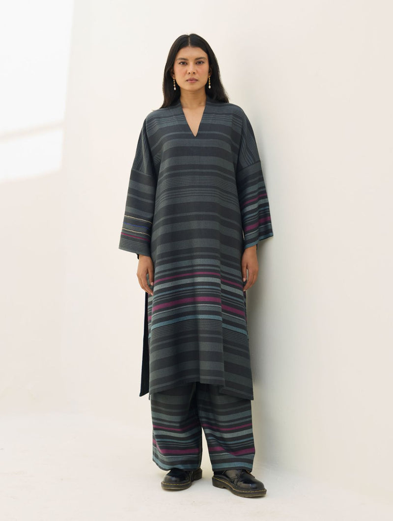Anette Pheran Merino Wool Kurta - Charcoal by Manan in charcoal color for women Worldwide