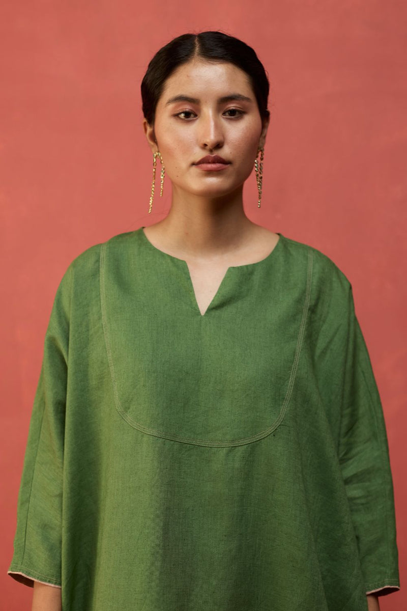 Etsu Yoke Linen Kurta - Fern Green linen by Manan in green color for women Worldwide