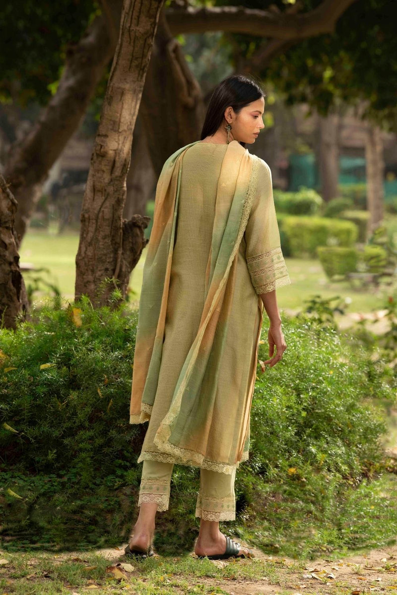 Kumud Light Green Kurta Set by Priti Prashant for women Worldwide