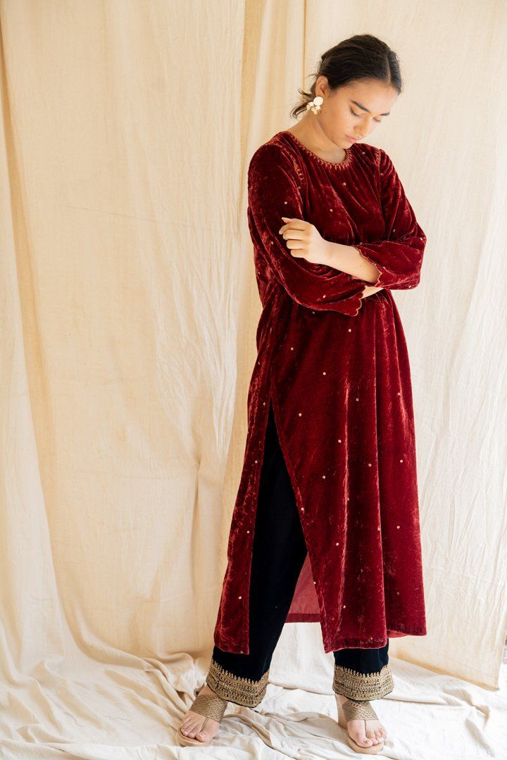 Maroon Imaam Kurta Kurta Sets by Nirjara for women Worldwide