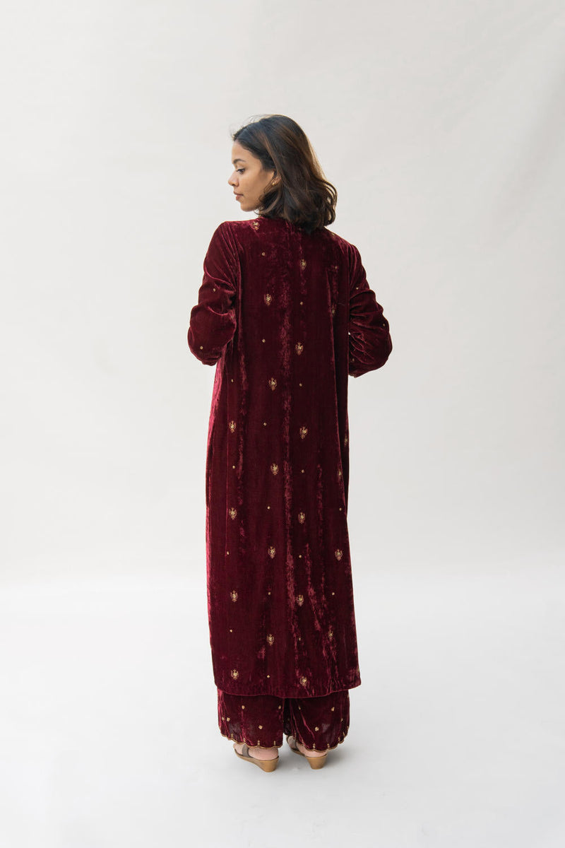 Maroon Noorah Velvet kurta set Kurta Sets by Nirjara for women Worldwide