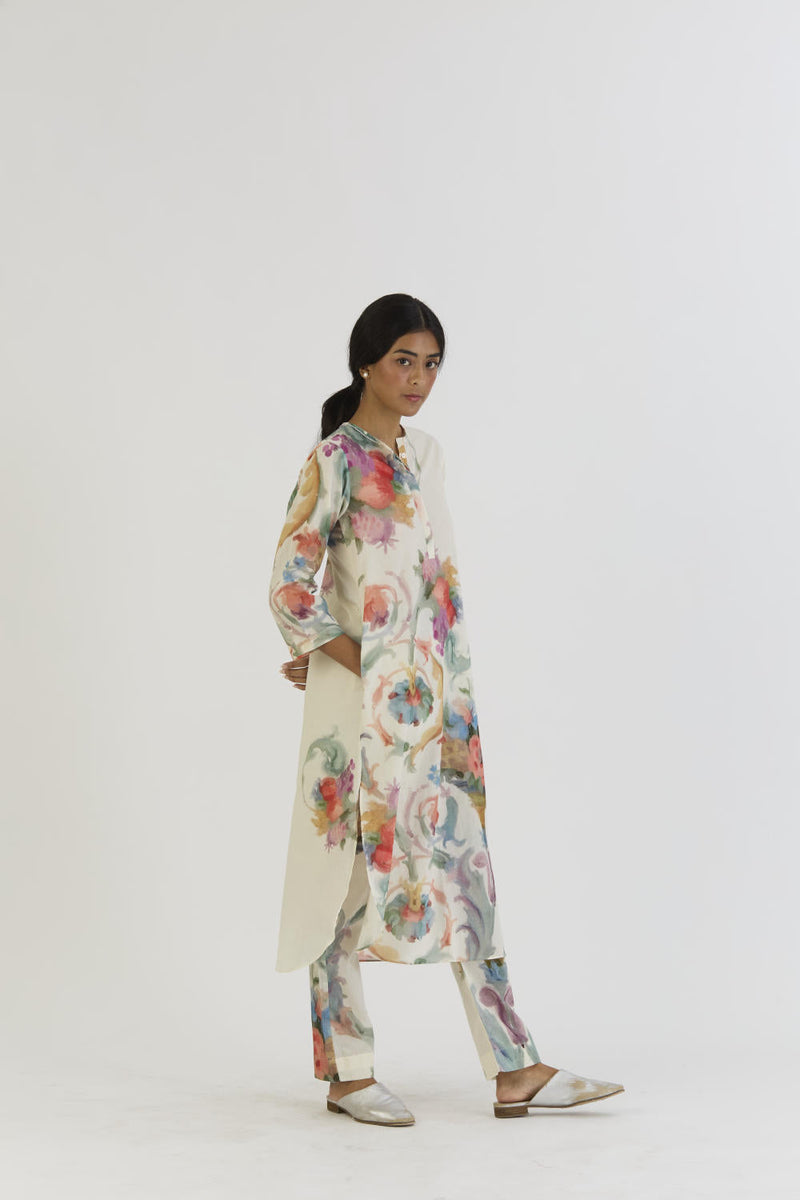 MORELLO LINEN KAFTAN KURTA SET by Yam for women Worldwide