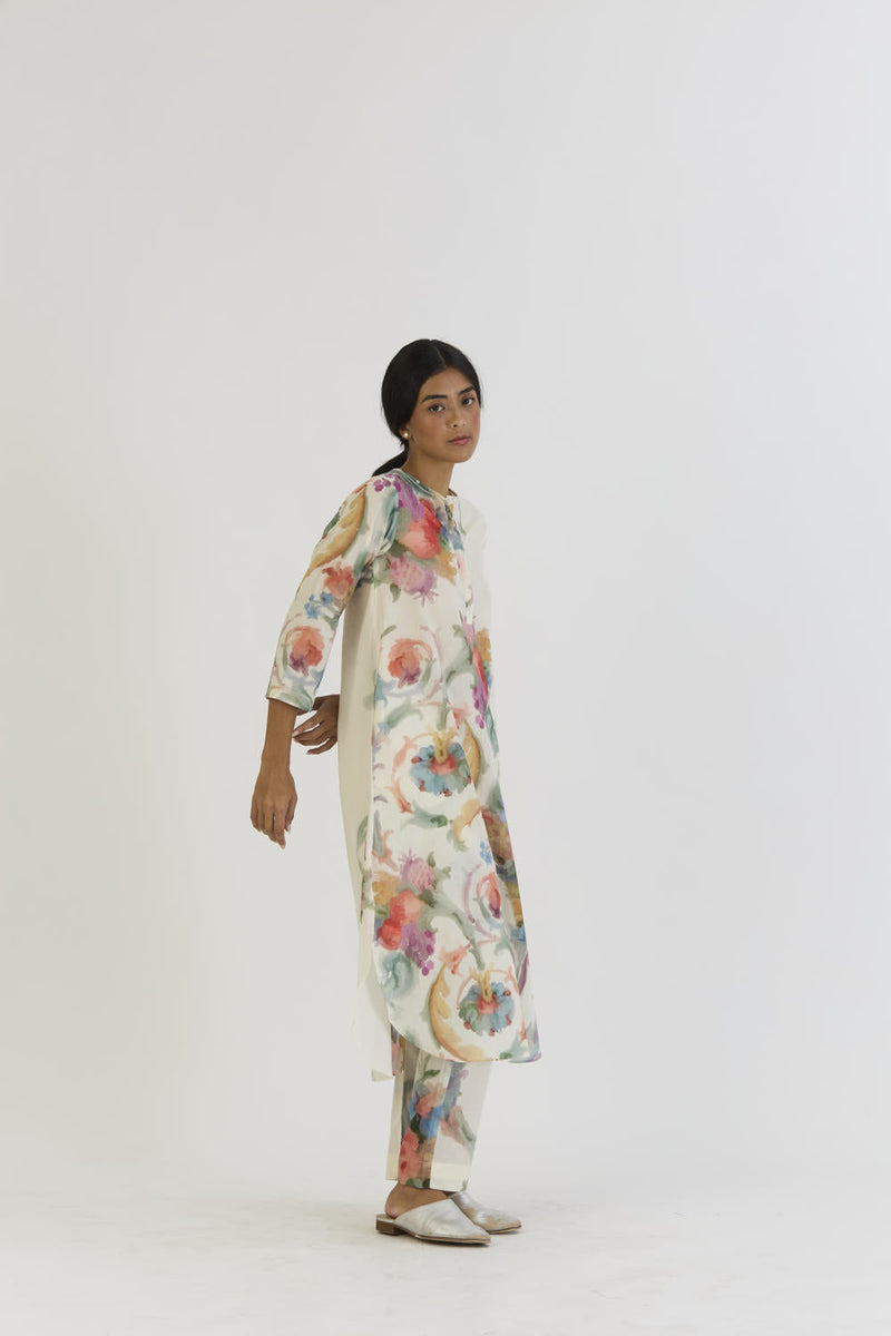 MORELLO LINEN KAFTAN KURTA SET by Yam for women Worldwide