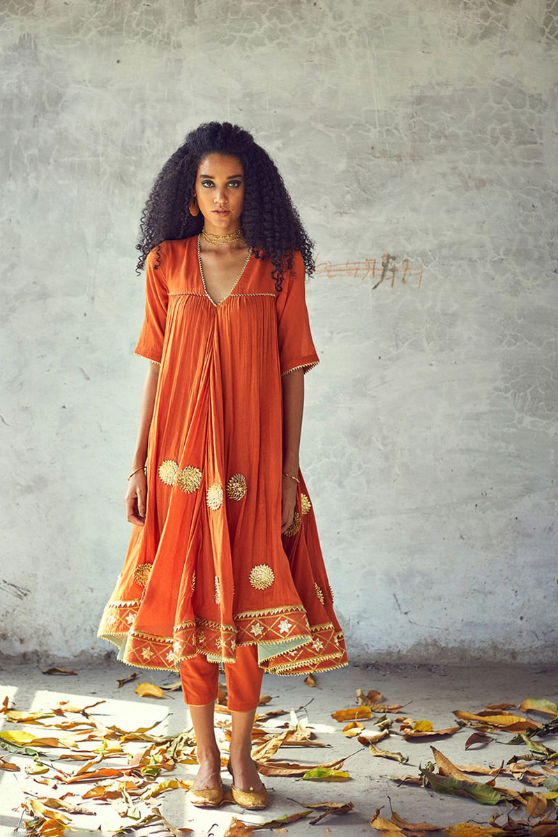 Narangi Poshak (Set of 2) Kurta Sets by Khara Kapas for women Worldwide