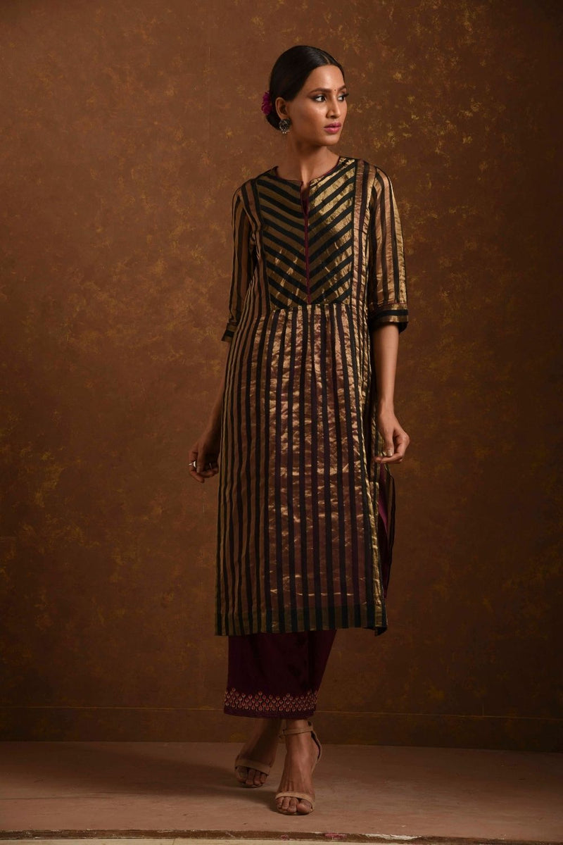 Noorie Black-Gold and Wine Kurta Set by Priti Prashant for women Worldwide