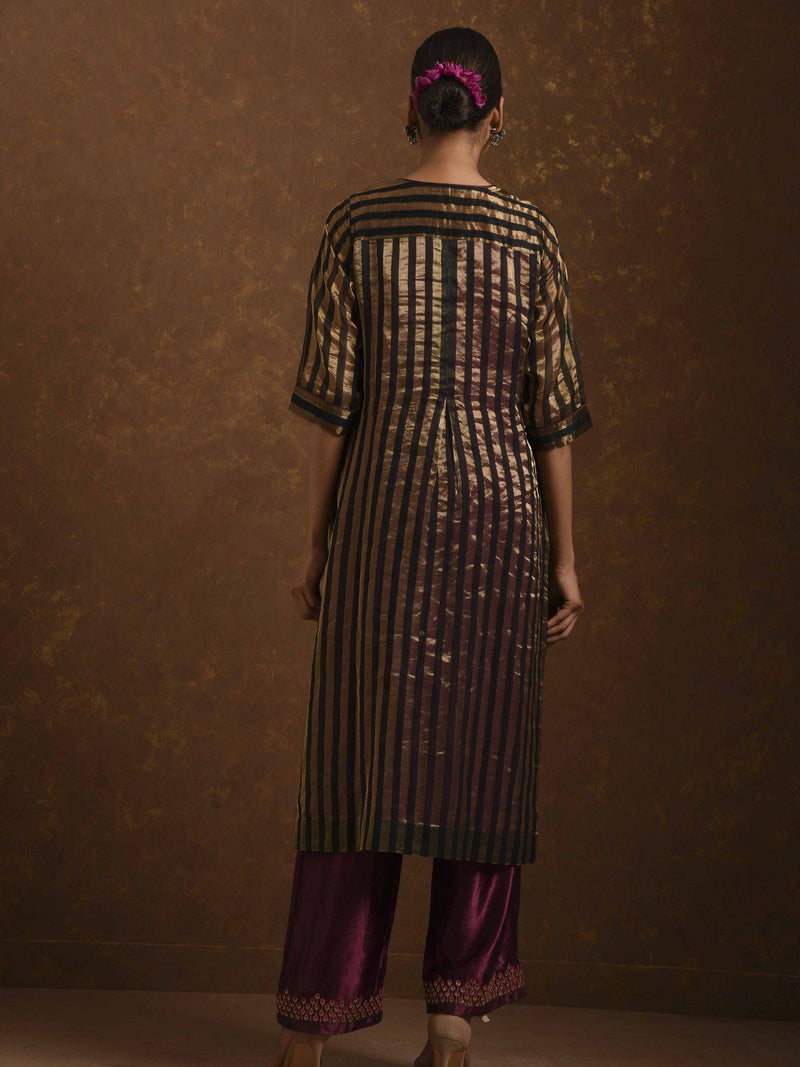 Noorie Black-Gold and Wine Kurta Set by Priti Prashant for women Worldwide
