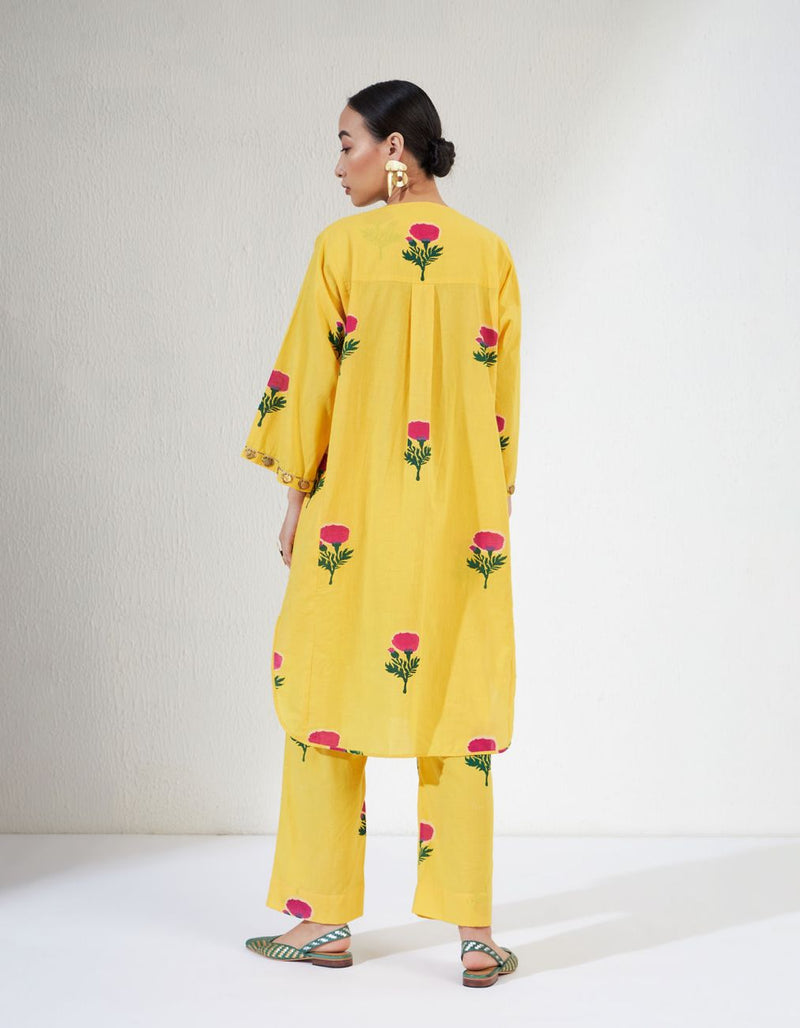 GULNAAR SET cotton Artisan made - Block Printed by Aavidi for women Worldwide