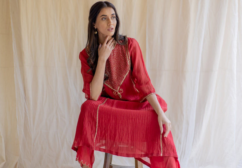 Red Fridaus Abho and Izaar by Nirjara for women Worldwide