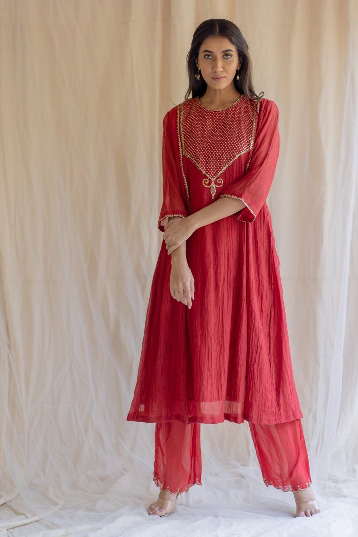 Red Fridaus Abho and Izaar by Nirjara for women Worldwide