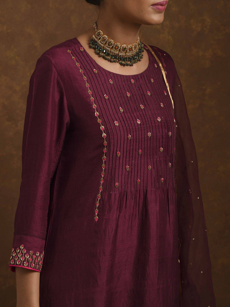 Ruhani Wine Kurta Set by Priti Prashant for women Worldwide