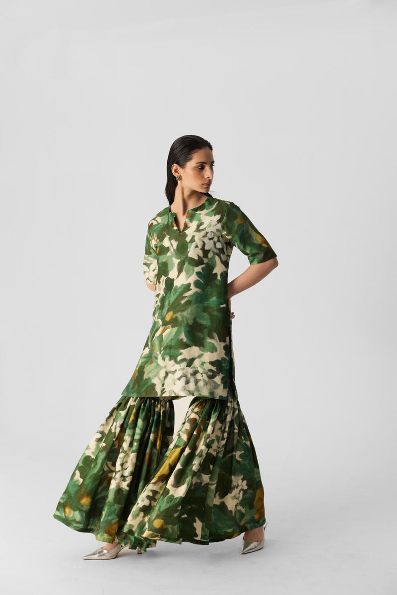 RUSI SHARARA SET silk by Yam in green color for women Worldwide