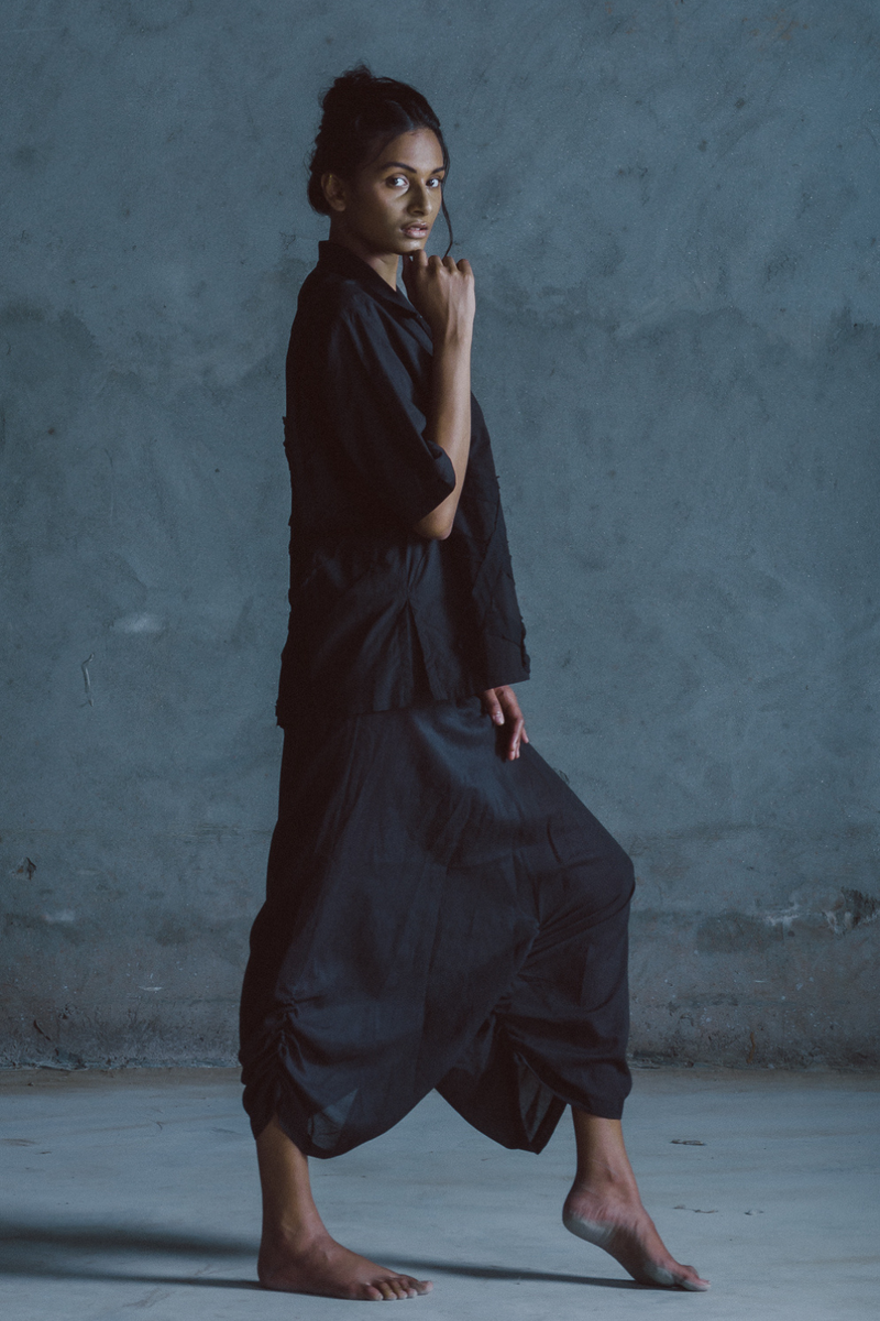 SAMA LOUNGE SET 100% cotton by Ituvana in black color for women Worldwide