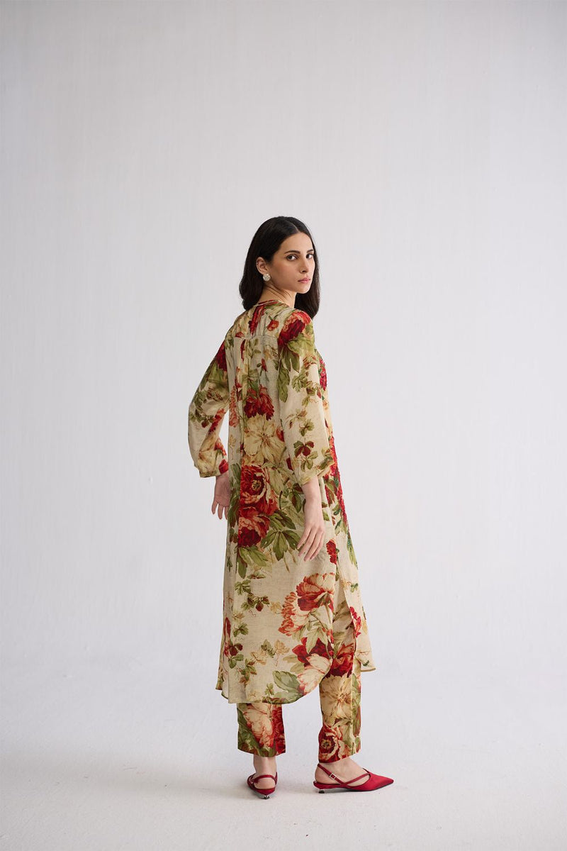 SAMA EMBROIDERED KURTA SET crepe kurta/kurta set by YAM in beige & red for women Worldwide
