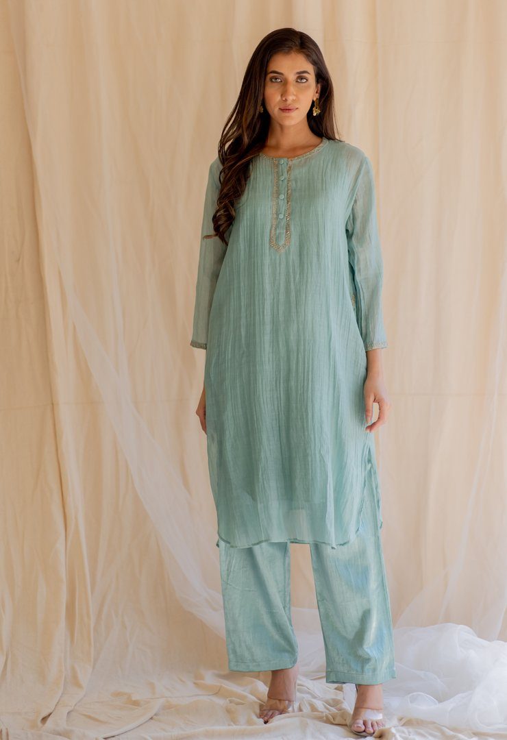 Saphire Gul Seedh Kurta by Nirjara for women Worldwide