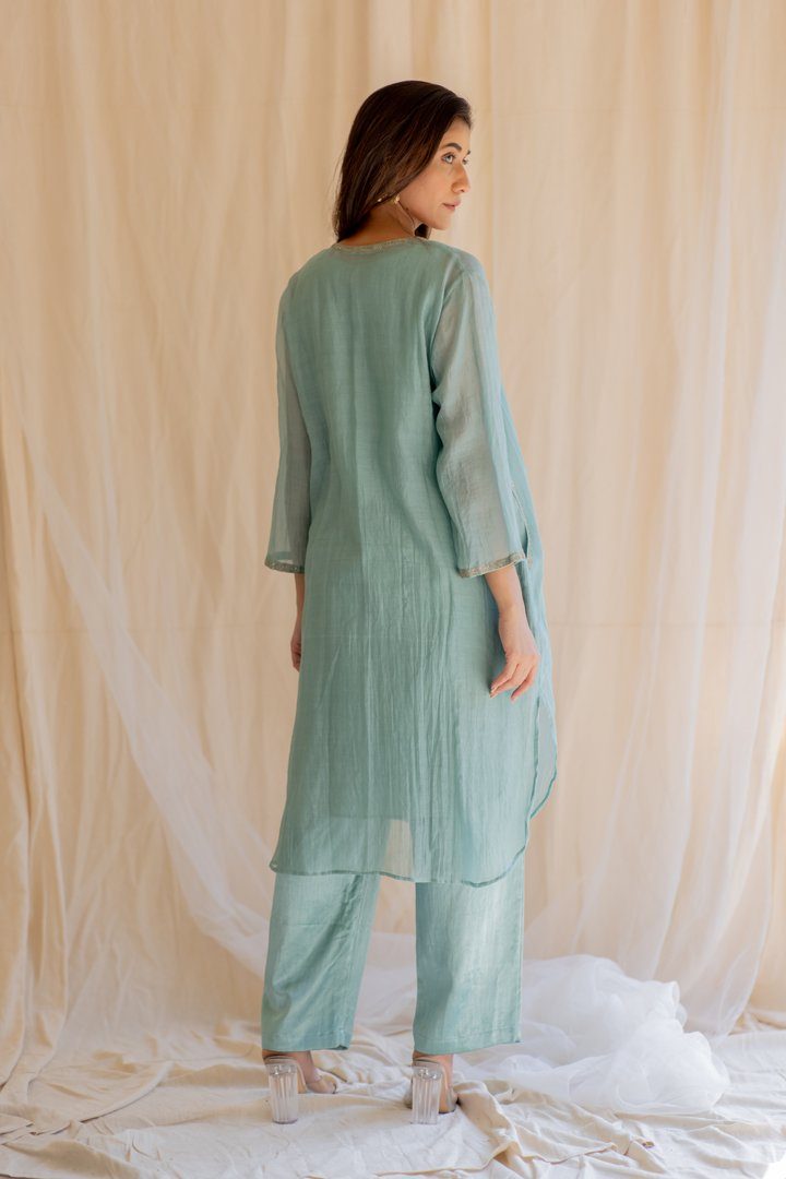 Saphire Gul Seedh Kurta by Nirjara for women Worldwide