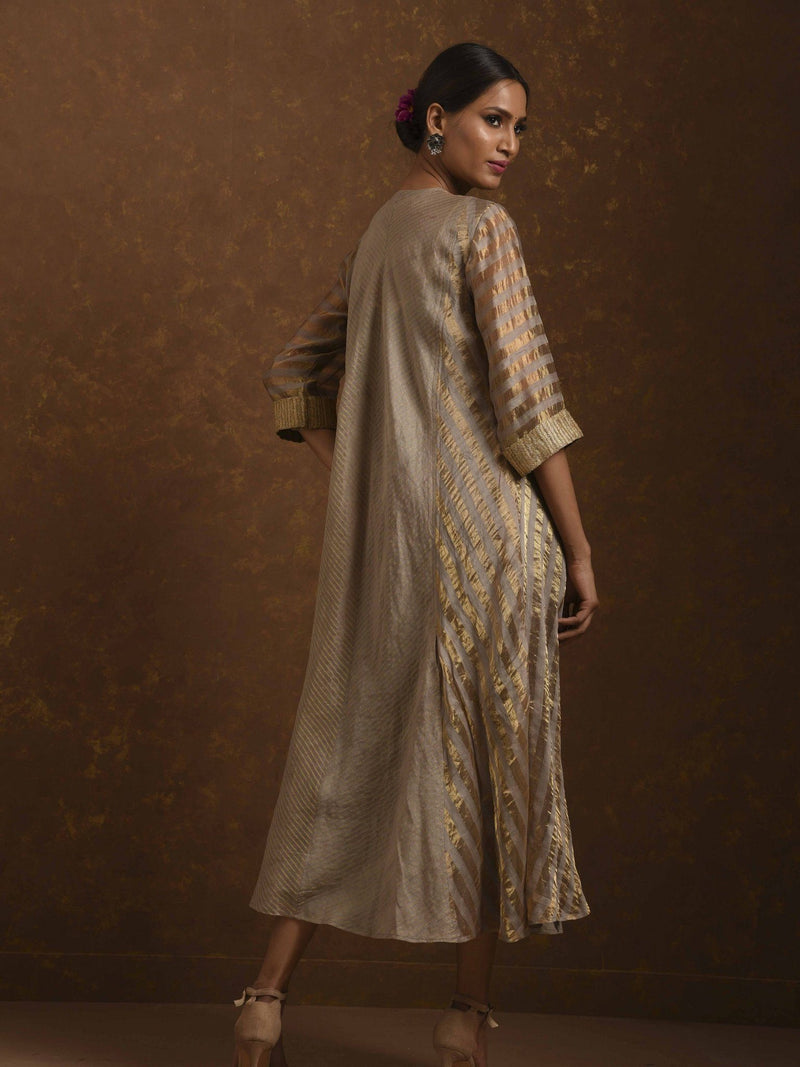 Shagufta Grey and Gold Dress by Priti Prashant for women Worldwide