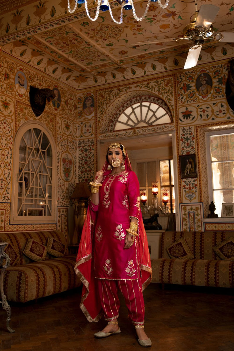 Ulfat- Surkh Chanderi Silk Kurta Salwar Set Kurta Sets by Maison Shefali for women Worldwide