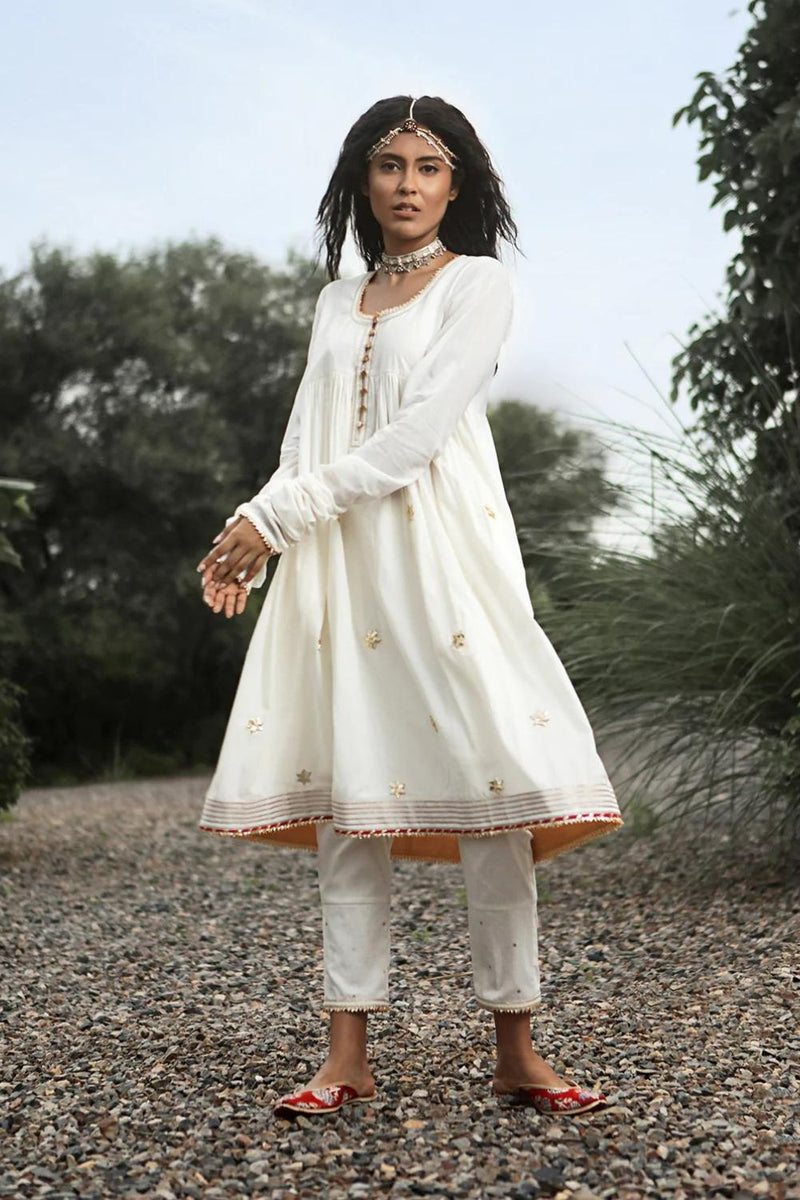 YASMIN Kurta Sets by Khara Kapas in white for women Worldwide