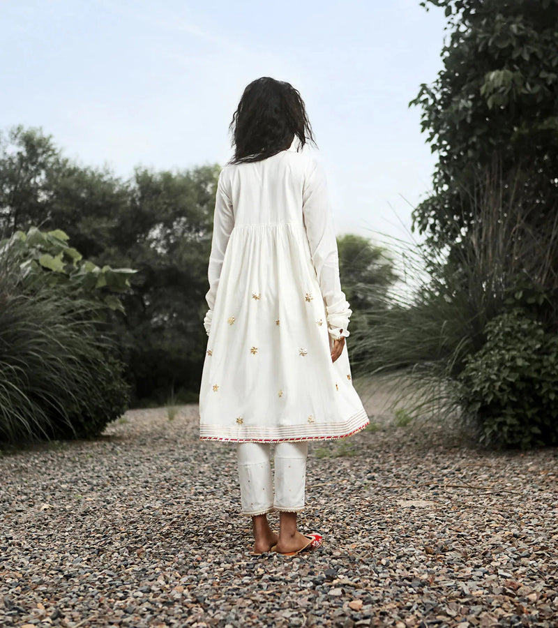 YASMIN Kurta Sets by Khara Kapas in white for women Worldwide